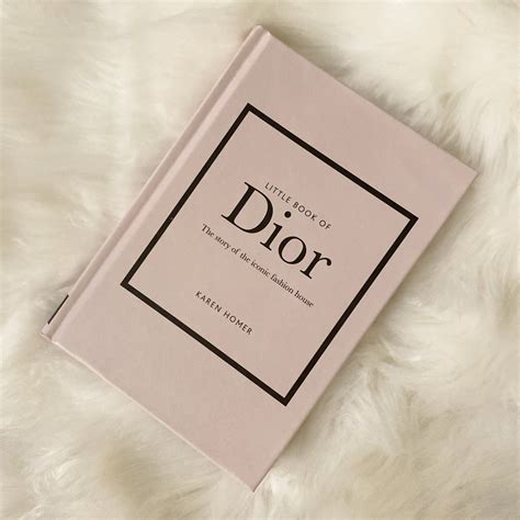 Book: Dior 